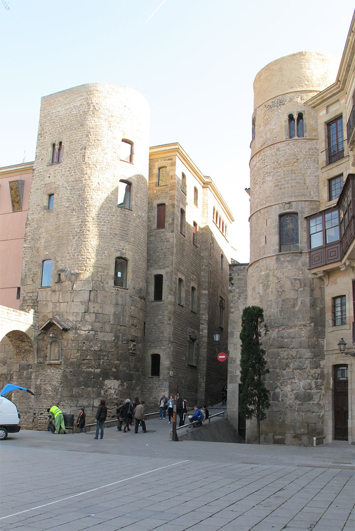 Short-Video-Of-Ancient-Rome's-Hidden-Buildings.